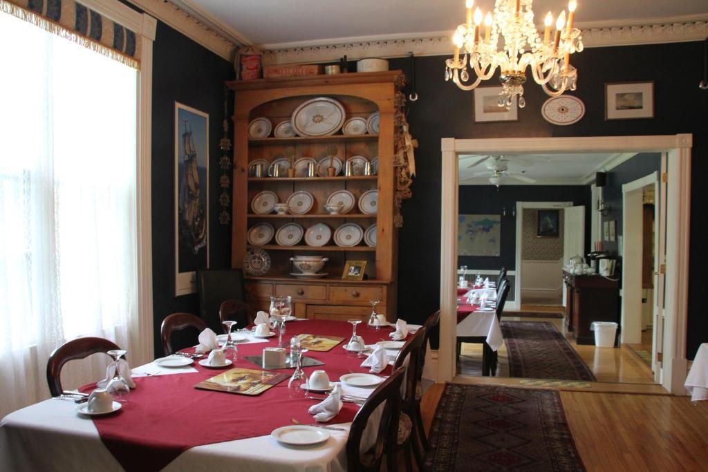 Shipwright Inn Charlottetown Eksteriør billede
