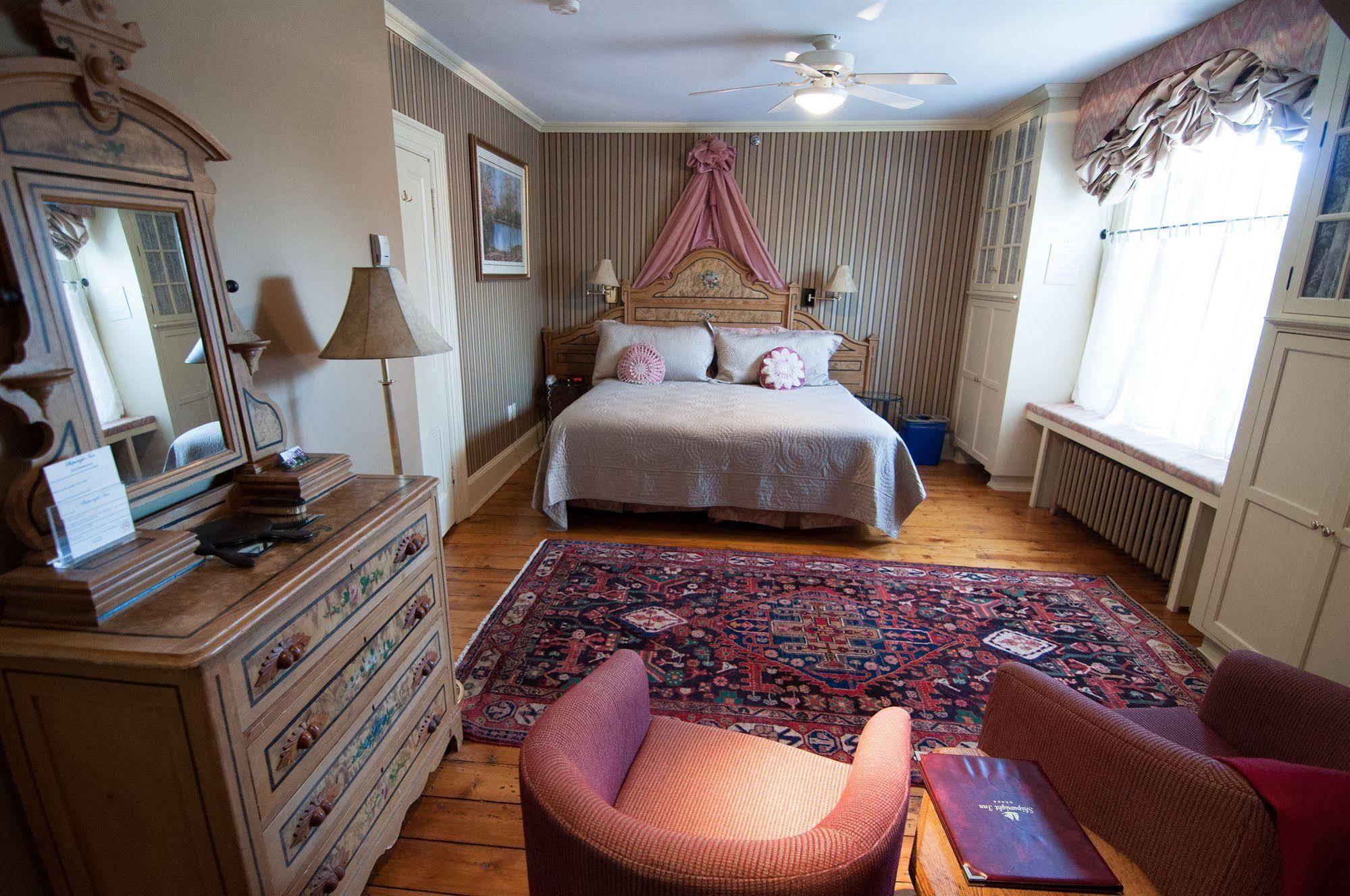 Shipwright Inn Charlottetown Eksteriør billede